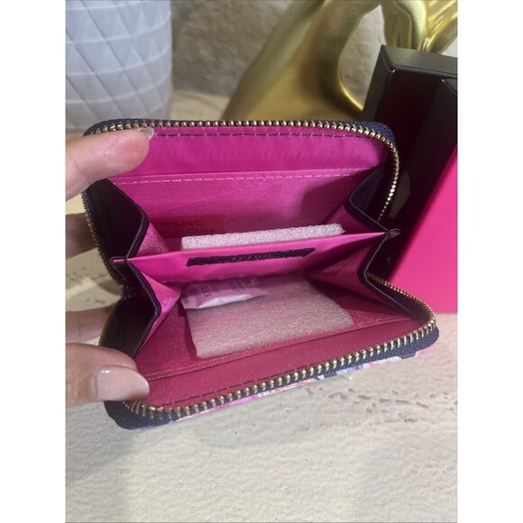 Trina Turk Floral Print Multicolored Zip Around Wallet NWT - Picture 3 of 8